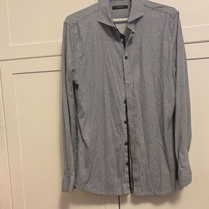 Desoto - luxury line 
Size 41- neck 16 
Black and grey stripped pattern